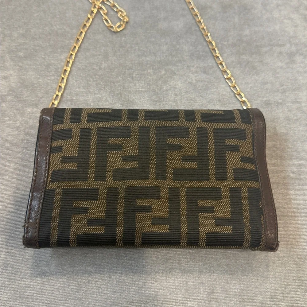 Fendi Black and Brown Monogram Clutch Bag with Gold Chain - Picture 11 of 15